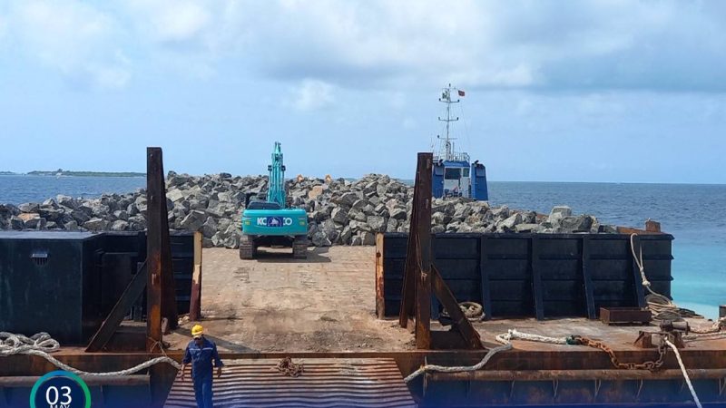 First shipment of rock boulders required for B. Dharavandhoo Shore Protection project delivered
