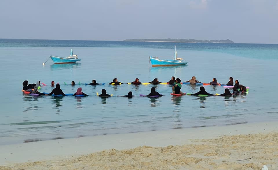 Funadhoo water aerobics program concluded