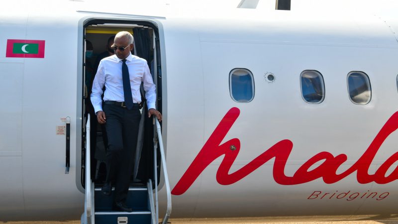President concludes official visit to four islands of Thiladhunmathi