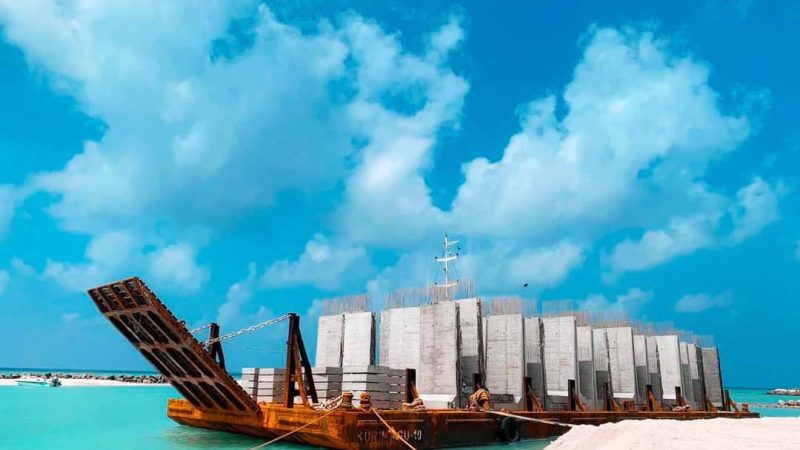 First shipment of precast concrete blocks delivered to Hanimaadhoo: MTCC