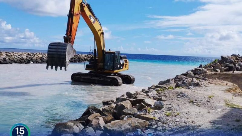 Site mobilized to start Sh. Noomaraa Harbour and Channel Dredging Project t