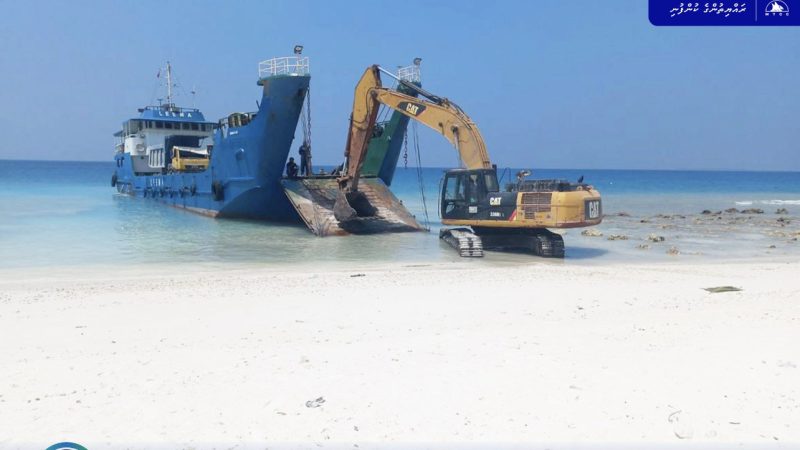 Site Mobilized to commence Sh. Narudhoo Harbour Renovation Project
