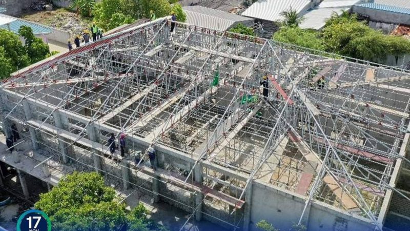 Construction of Ha. Ihavandhoo School Multi-purpose hall progressing at a fast pace