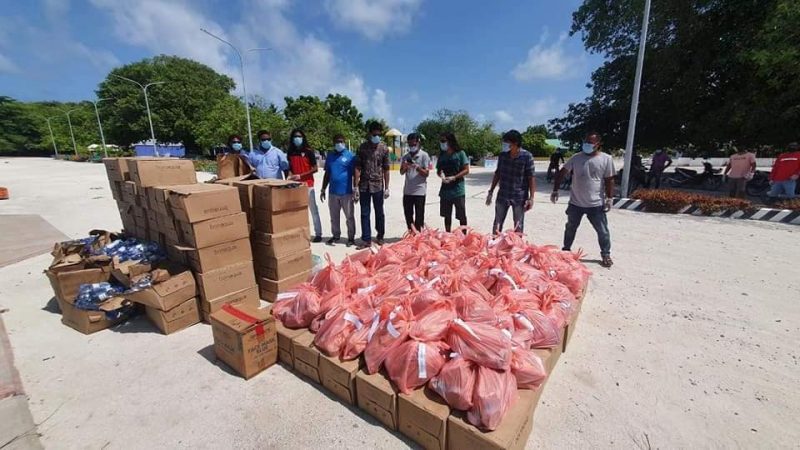 Narudhoo provides aid to Goidhoo residents
