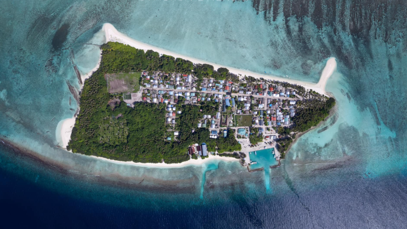 Land Reclamation of HDh. Naivaadhoo and HDh. Finey Road Development included in the Budget