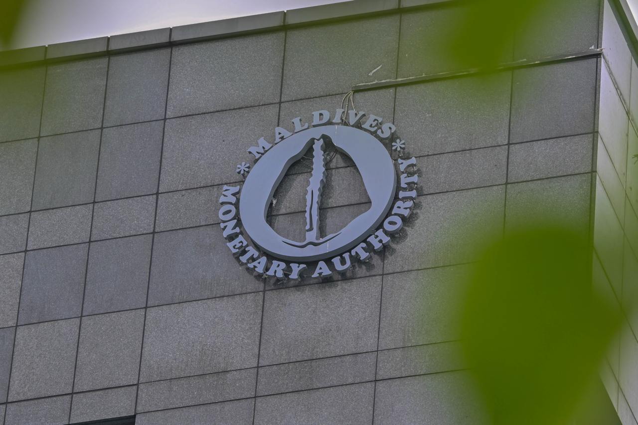 Reserves exceed year-end forecasts, nearing one billion dollars