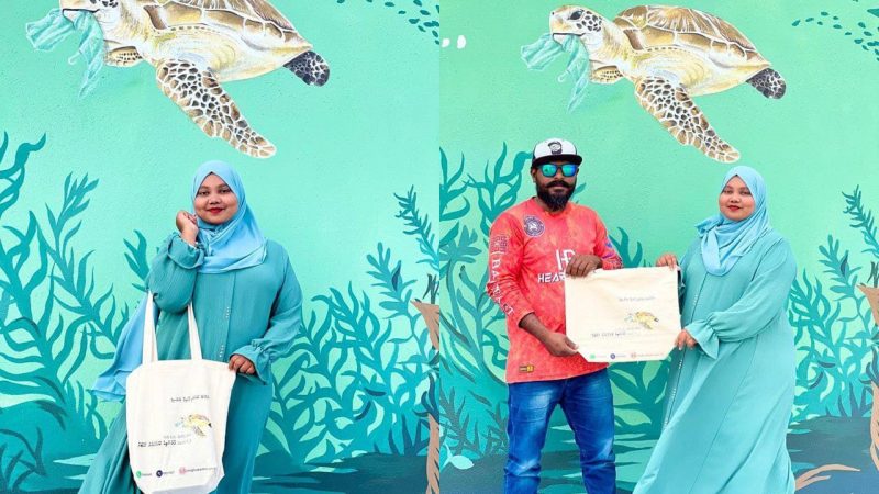 Sh. Foakaidhoo Council to distribute Tote Bags to every households in the Island