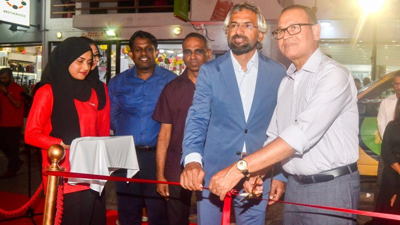 Ooredoo Experience Center shifted to Dhan’bu Goalhi