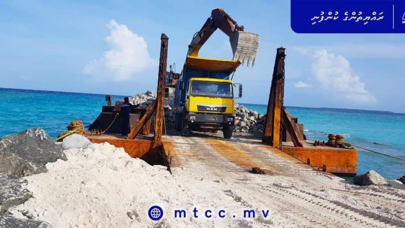 Rock boulders required for Hanimaadhoo Harbour development project delivered to the site: MTCC