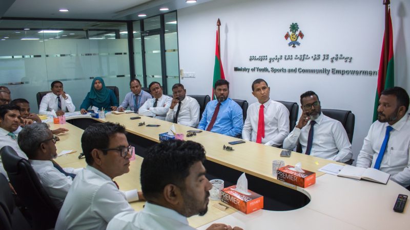 Youth Minister met with Parliamentarians from the Thiladhunmathi