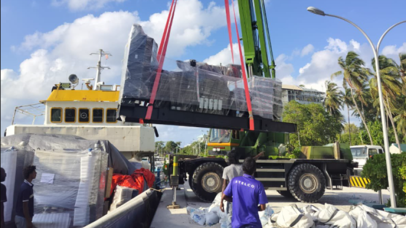 STELCO Sends Additional Gensets to Guraidhoo, Thoddoo, and Mathiveri
