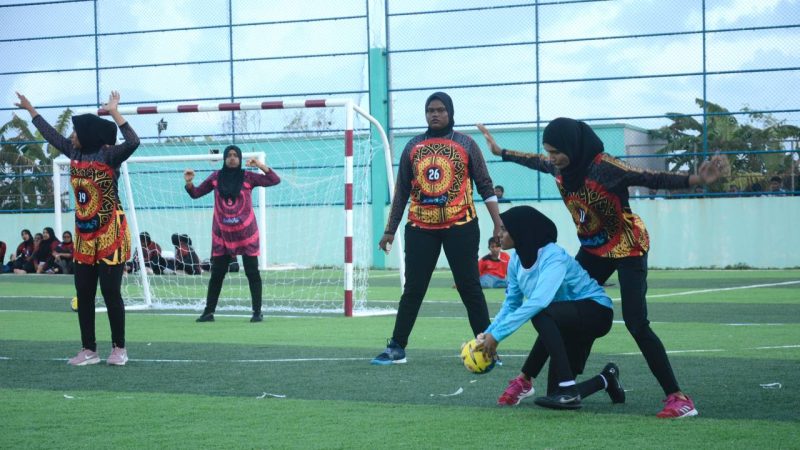 RVSA Women’s Handball Tournament 2022: Team Maarandhoo and Baavees Sports Club  won yesterday’s matches