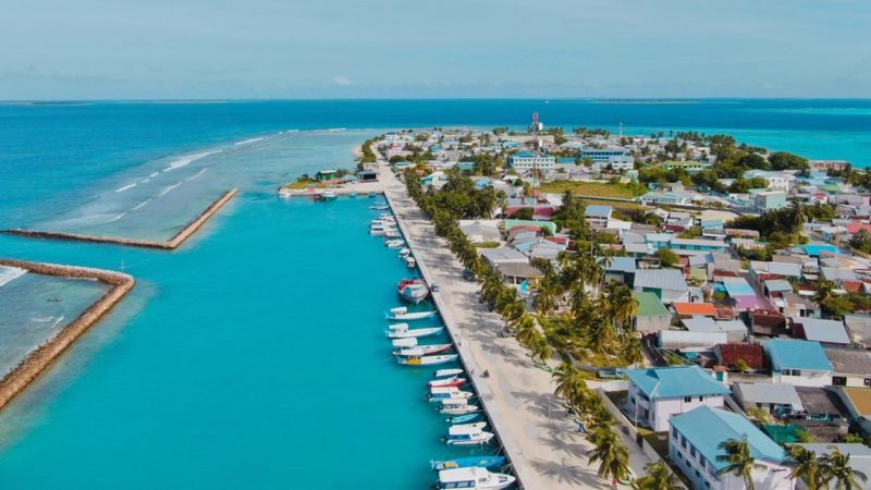 Four plots of land near the harbor area of Ha. Dhidhdhoo to be leased for 15 years