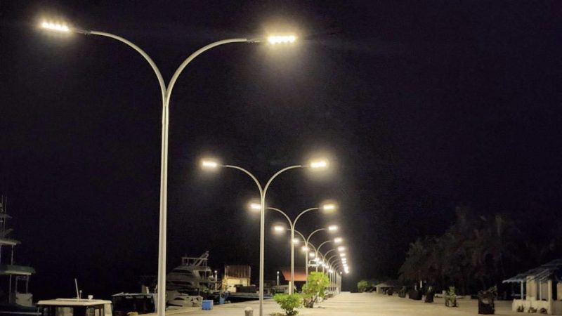 Street Lights installed in HDh. Makunudhoo