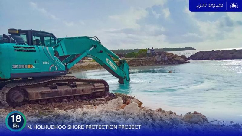 N. Holhudhoo Harbour Development and Shore Protect...