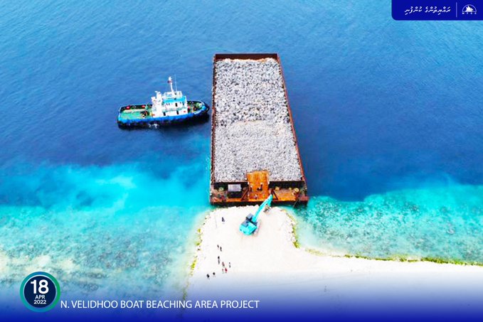 First shipment of rock boulders delivered to N. Velidhoo