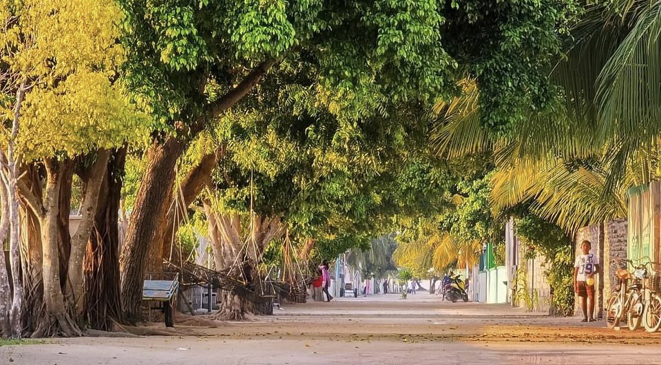 Population of HDh. Atoll goes beyond 28,000!
