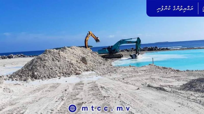 New Harbour basin dredging operation commenced in Dhidhdhoo