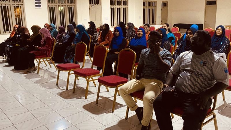 A Cancer awareness session held at HDh. Hanimaadhoo