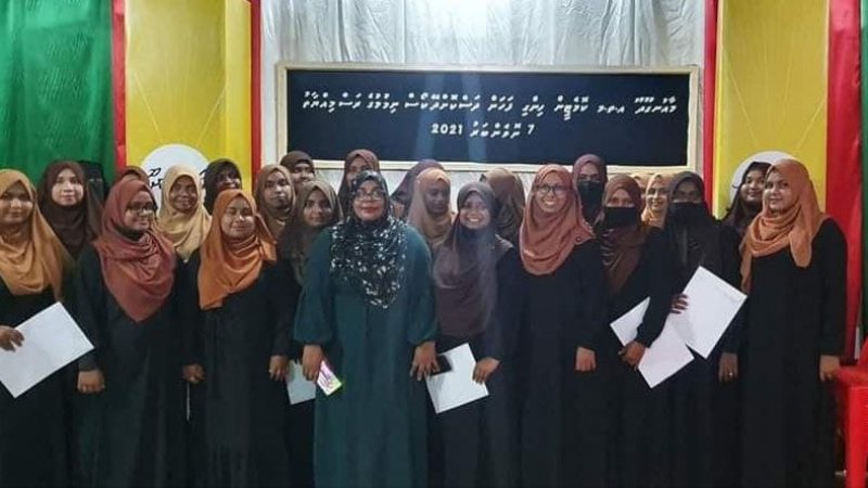 Sewing course organized by WDC concluded in Maaungoodhoo