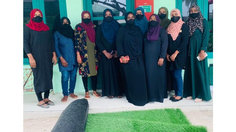 Dhidhoo women development committee gifted carpet to Gaazee Mohamed Preschool