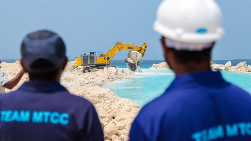 HDh. Kumundhoo Harbour Channel Project commenced