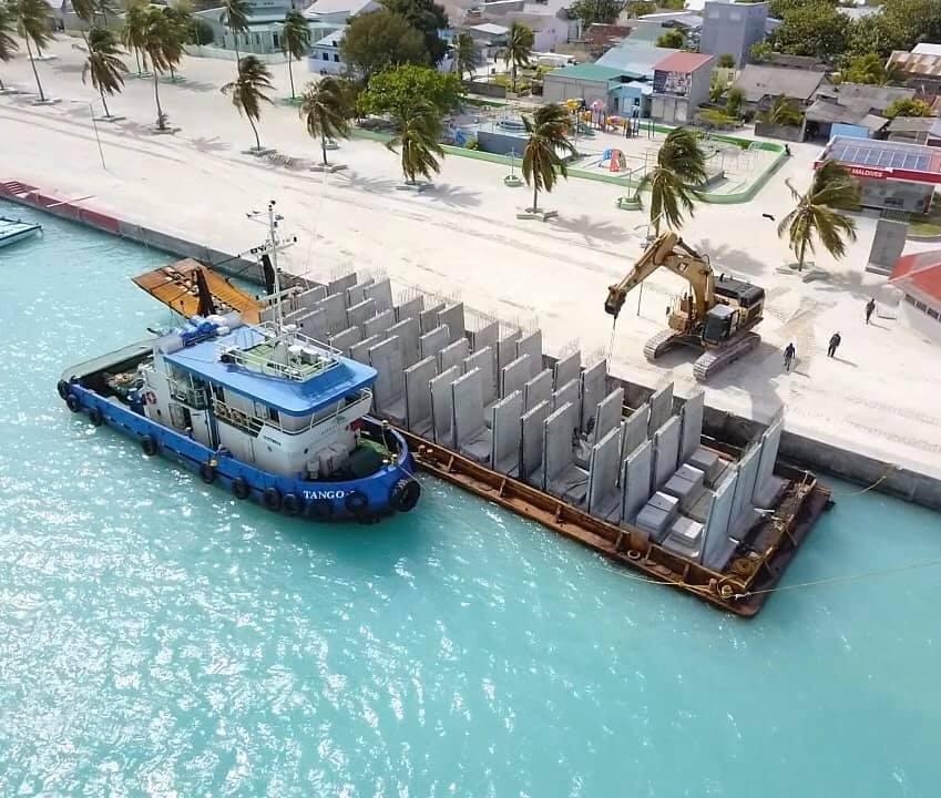 Second shipment of concrete blocks for Ihavandhoo Harbor development project arrives