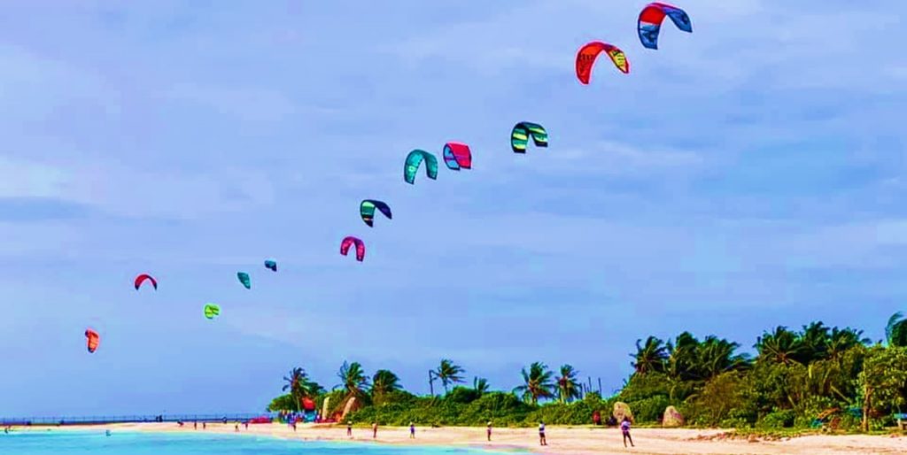 Kulhudhuffushi Hosts Kitesurfing Event under the name “Hatharudhan 1441”
