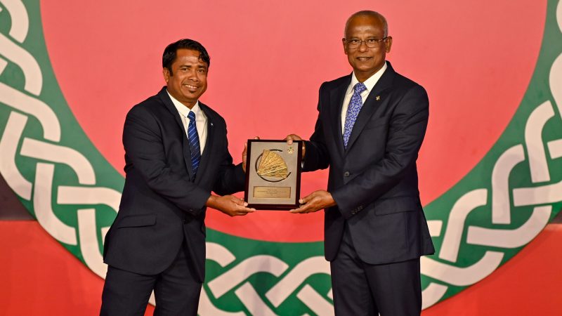 Vaikaradhoo Shaad received National Award of Recognition for his excellent and continued efforts in promoting tourism