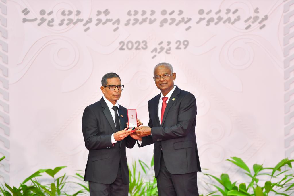 National Award for Public Service to 148 recipients
