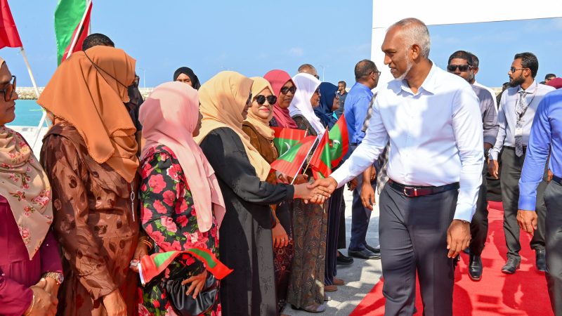President announced intention of extending the length of runway on currently ongoing Hanimaadhoo Airport Development Project