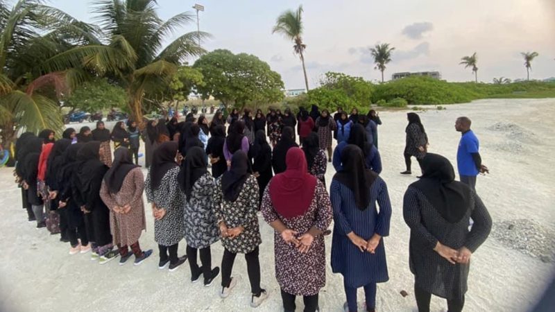 An exercise program began in Ha. Dhidhdhoo