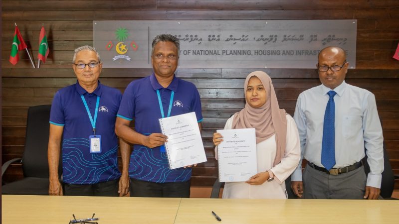 HDh. Naivaadhoo Harbour Development Project awarded to MTCC