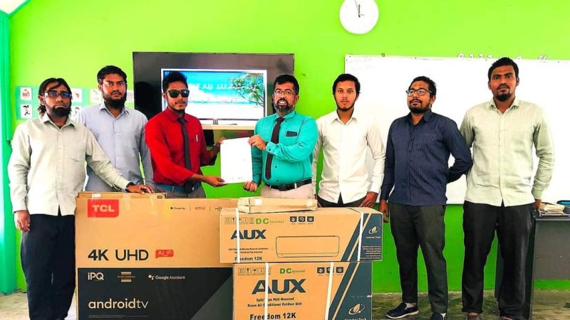 Fenaka donates ACs and TVs to Feevah Health Center, Noorah Mosque and School