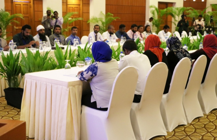 ލާމަރުކަޒީ ނިޒާމް ހަރުދަނާ ކުރުމާ ބެހޭ ދެ ވަނަ މަހާސިންތާ ފަށައިފި