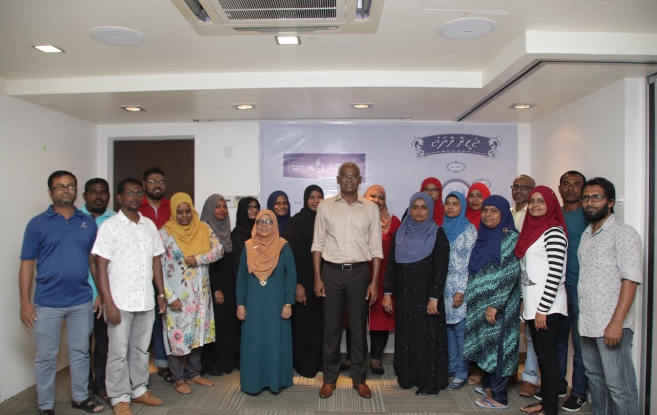 ބަންދު ދުވަސްތަކުގައި ޓީޗަރުން މަސައްކަތަށް ނުނެރެން އަންގައިފި