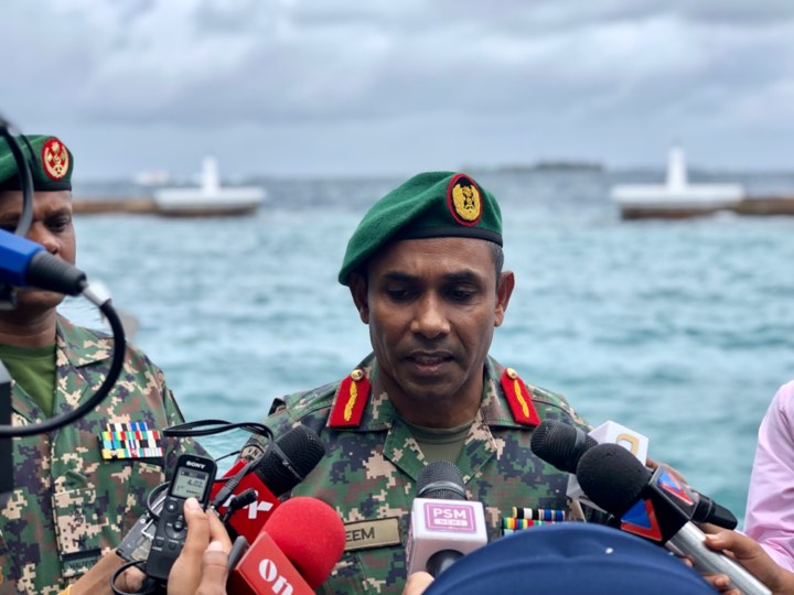 ޑިންގީ ބަންޑުން ޖަހާލީ ކޮޅިގަނޑެއްގައި: އެމްއެންޑީއެފް