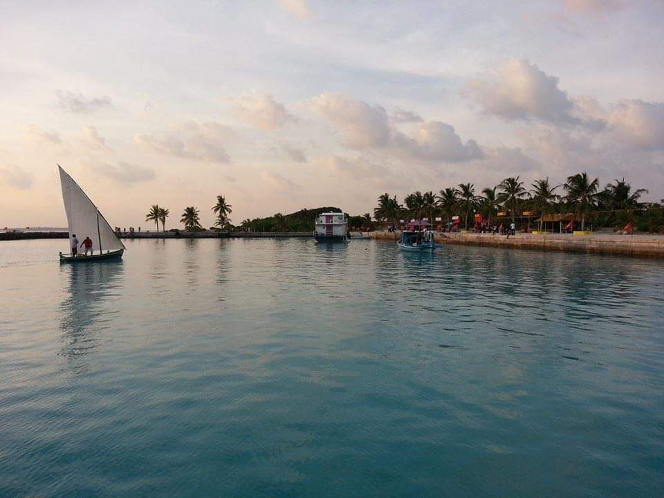 ކުމުންދޫ ބަނދަރު ސަރަހައްދުގައި ތެޔޮ ވިއްކުމަށް ބިން ކުއްޔަށް ދޫކުރަނީ