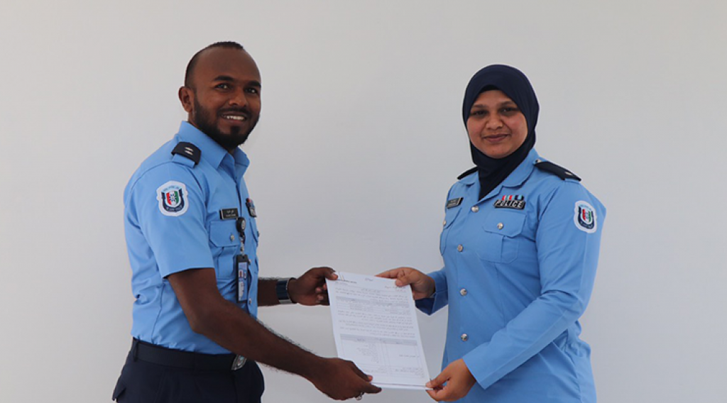 ހދ. ގެ ޕޮލިސް ކޮމާންޑަރަށް ފުރަތަމަ ފަހަރަށް އަންހެނަކު!