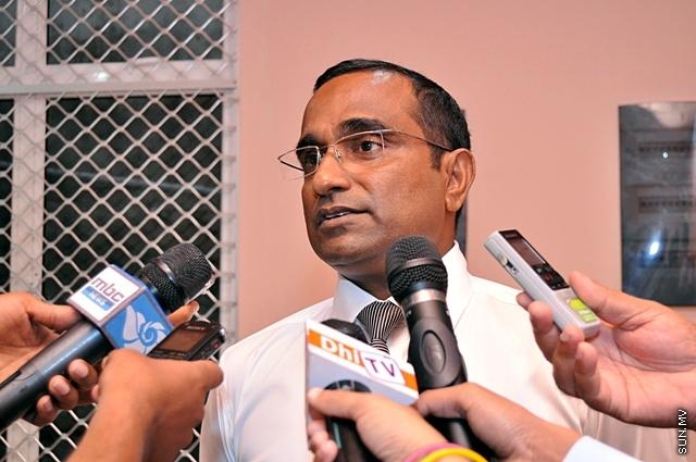 "ހެކިވެރިޔާގެ ބަހަށް ކޯޓުން ބޭރުގައި ރައްދު ދިނުމަކީ ޝަރީޢަތަށް ނުފޫޒު ފޯރާނެ ކަމެއް"