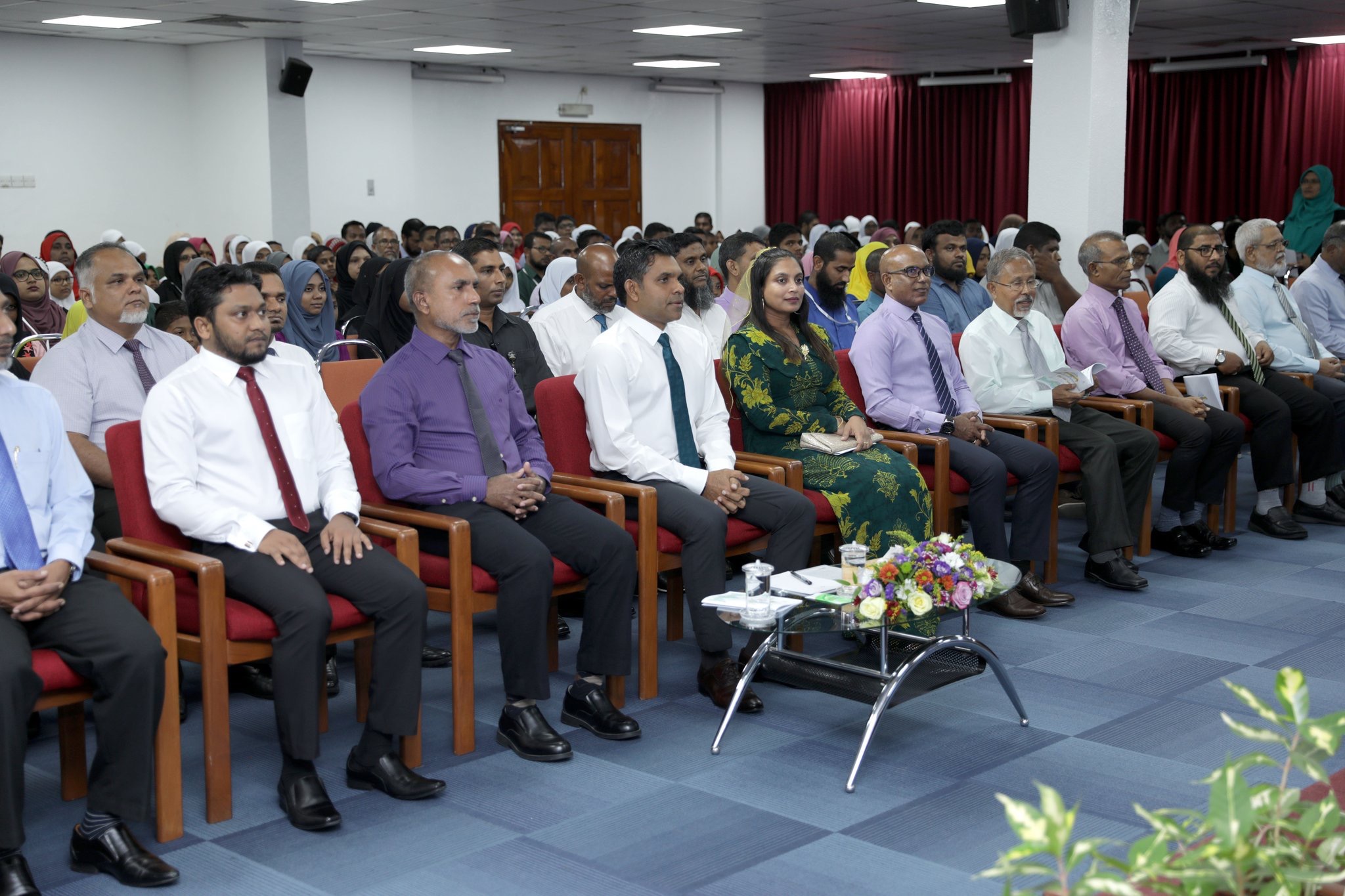 ދަރިވަރުންނަށް ކުށްކިއިފައިވާ ވީޑިއޯ ދައުރު ނުކުރުމަށް އިސްލާމިކް މިނިސްޓްރީން އިލްތިމާސް ކޮށްފ