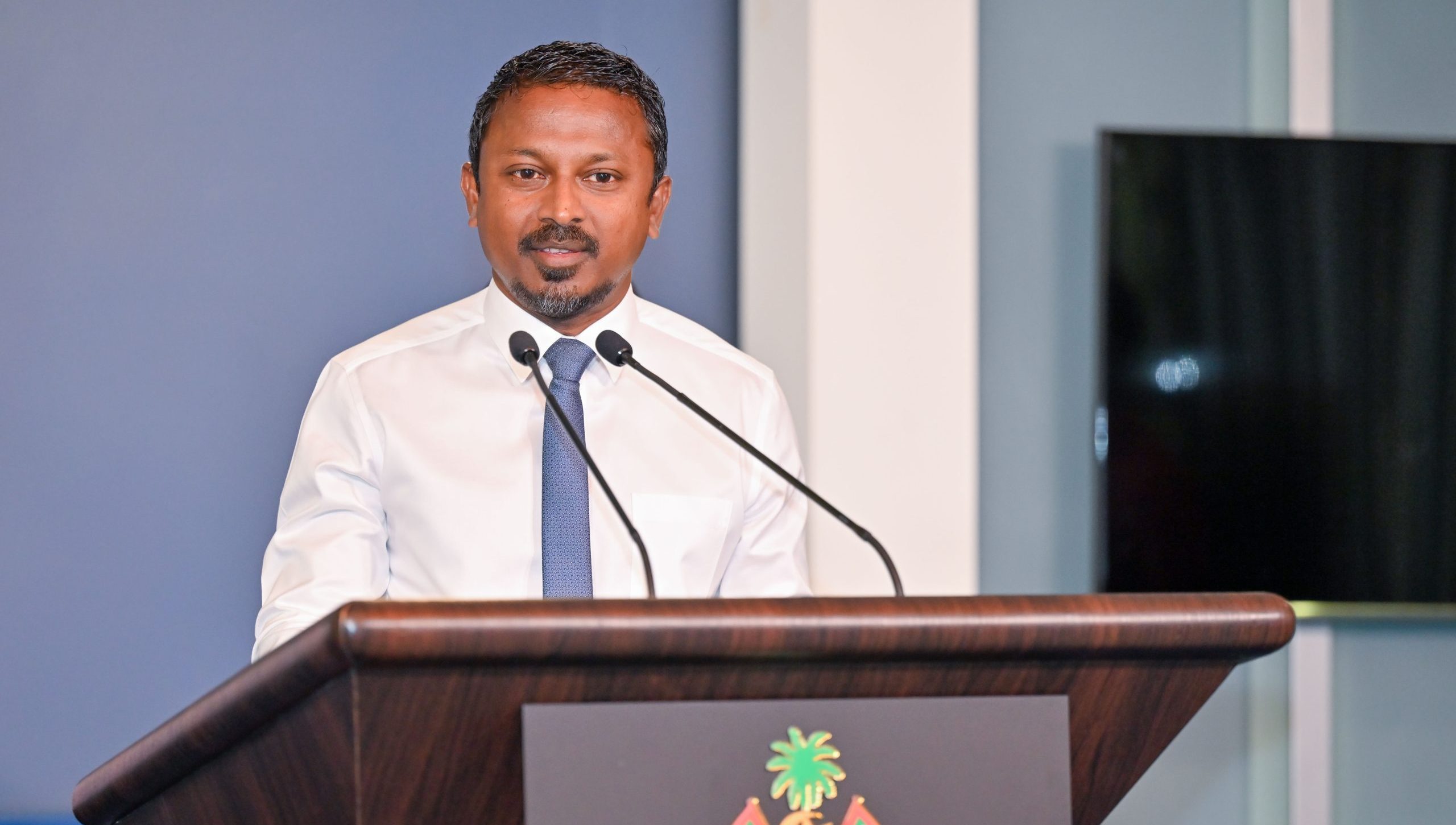 ރަސްމާލެ މަޝްރޫޢު ގަވަންކުރާނީ އަލަށް އެކުލަވާލާ ރިއަލް އެސްޓޭޓް ޤާނޫނުގެ ދަށުން: އުޝާމް