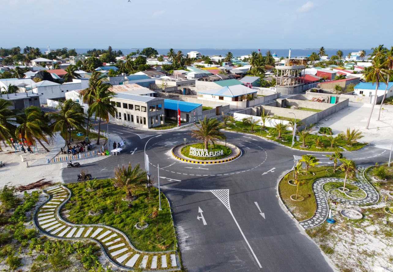 ހޯރަފުށީގައި ކޭމްބްރިޖް އިންޓަރނޭޝަނަލް ސްކޫލެއް ހިންގާނެ ފަރާތެއް ހޯދަނީ