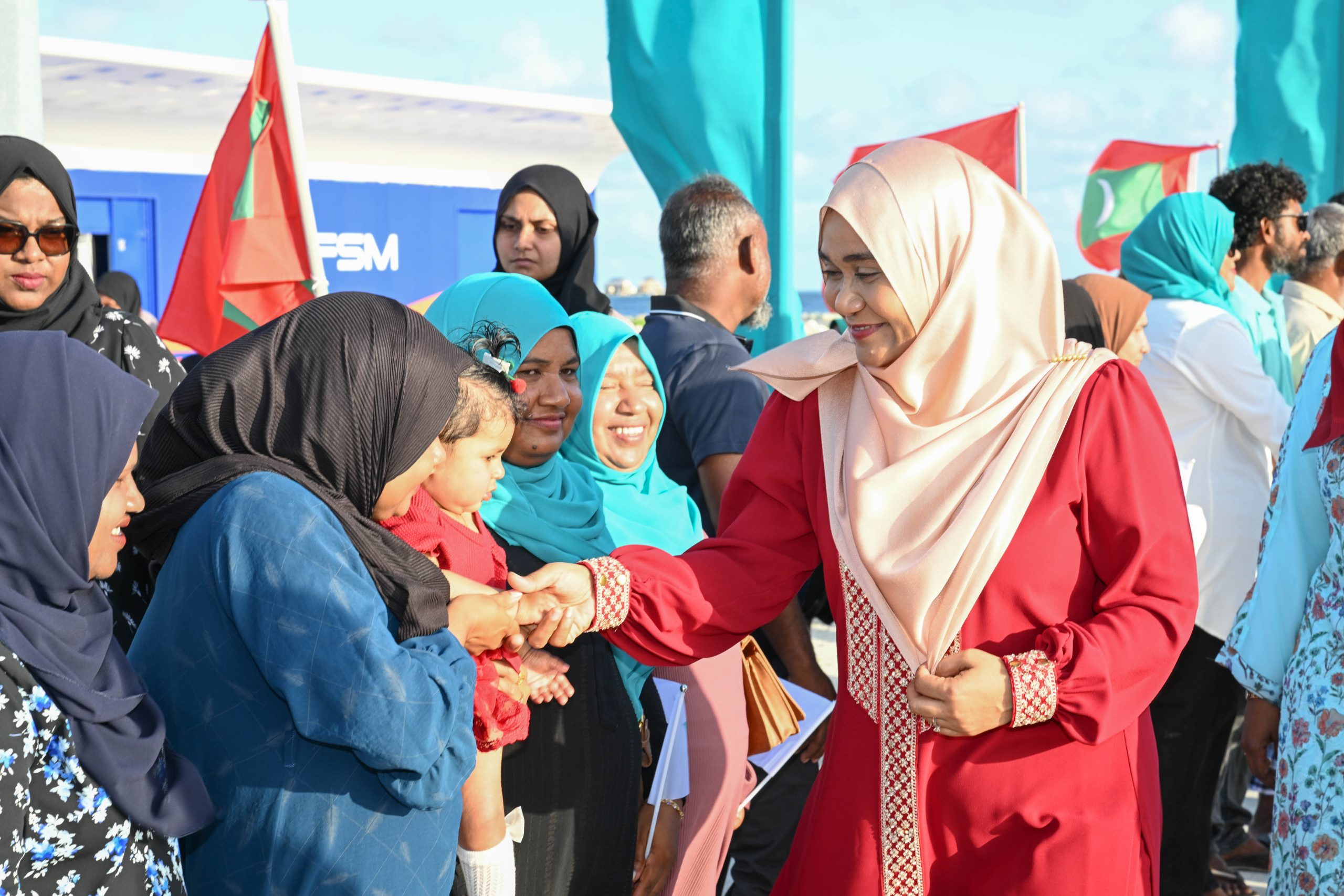 ނަފުސާނީ ދުޅަހެޔޮކަން ބިނާވަނީ އަޅުގަނޑުމެން އެންމެންގެ އަޅާލުމުގެ މައްޗަށް: މެޑަމް ސާޖިދާ