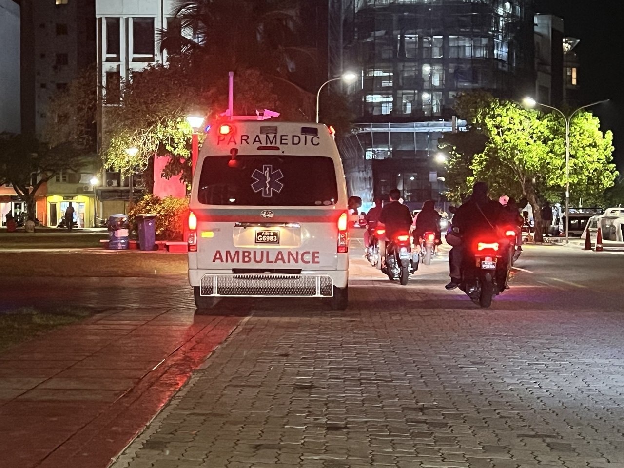 ބޮޑުތަކުރުފާނު މަގު ބާޒާރުމަތީގައި ދެ ސައިކަލު ޖެހި އެކްސިޑެންޓެއް ހިނގައި މީހަކަށް އަނިޔާވެއްޖެ