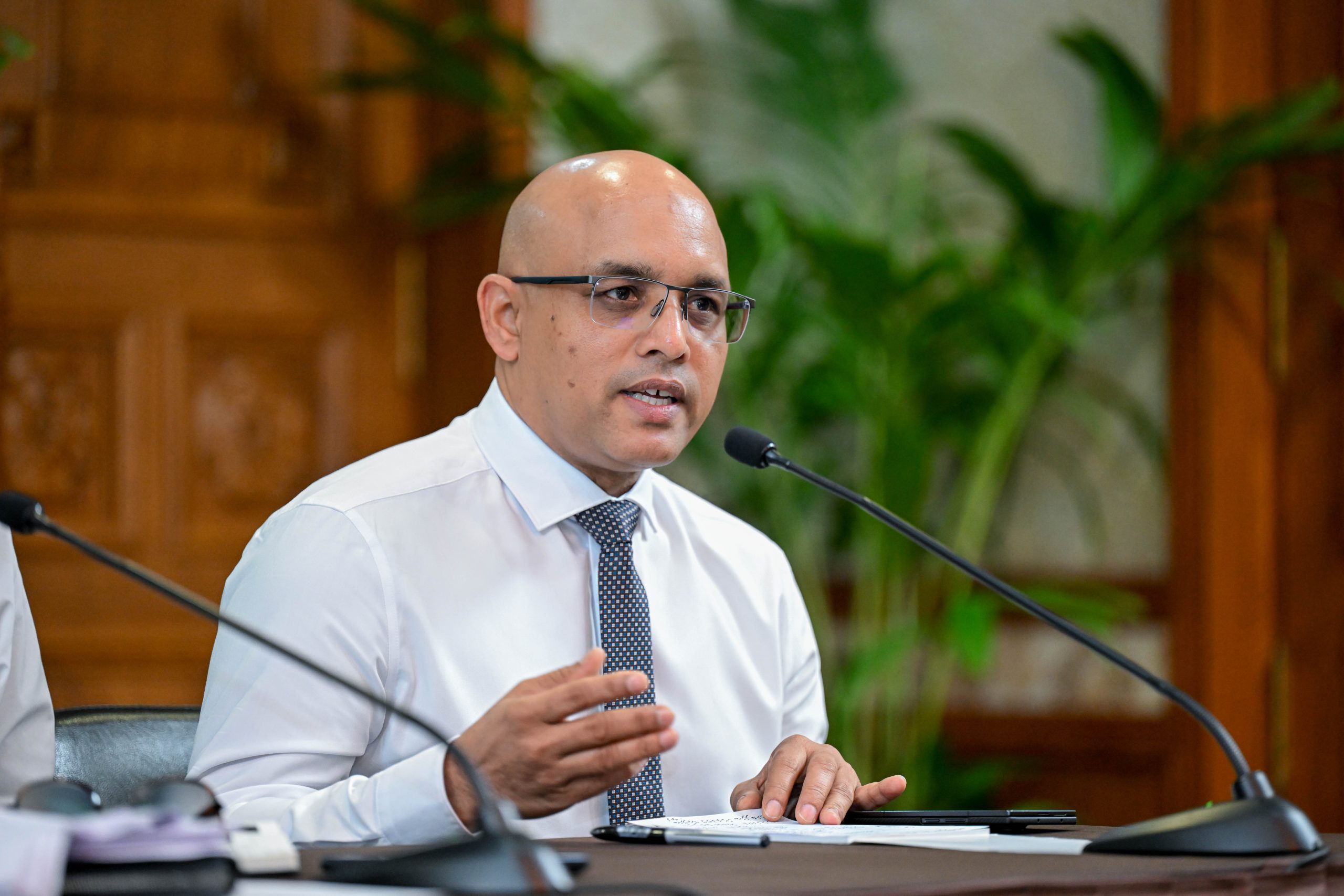 އިގުތިސާދީ އިސްލާހީ ފިޔަވަޅުތައް އަވަސްކުރަން ބޭރުގެ އެހީތެރިކަން ބޭނުންވޭ: މާލީ ވަޒީރު