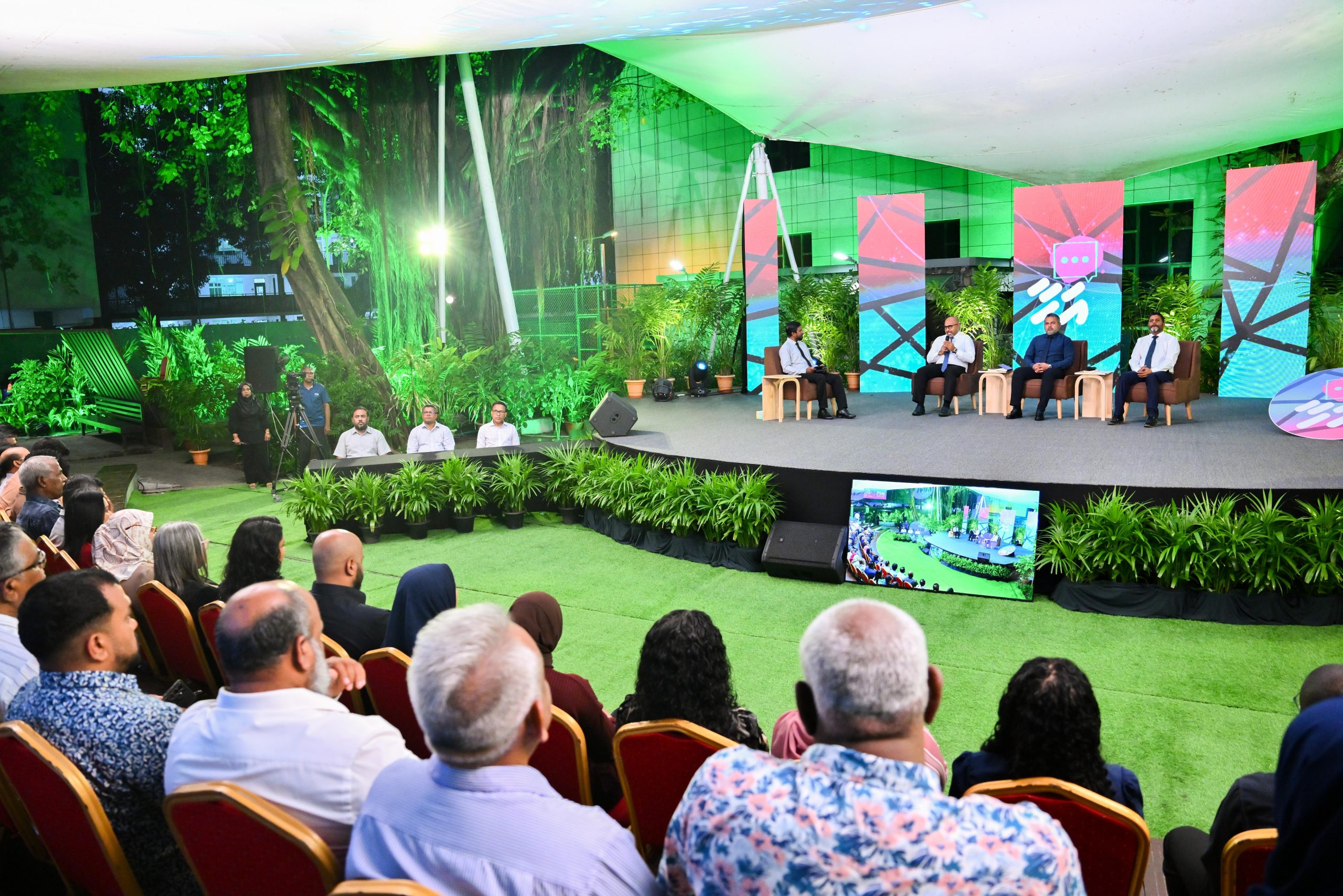 ''އަހާ'' ފޯރަމްގެ 9 ވަނަ އެޕިސޯޑު މިރޭ: އޮންލައިންކޮށް ވެސް ވަޒީރުންނާ ސުވާލުކުރެވޭ