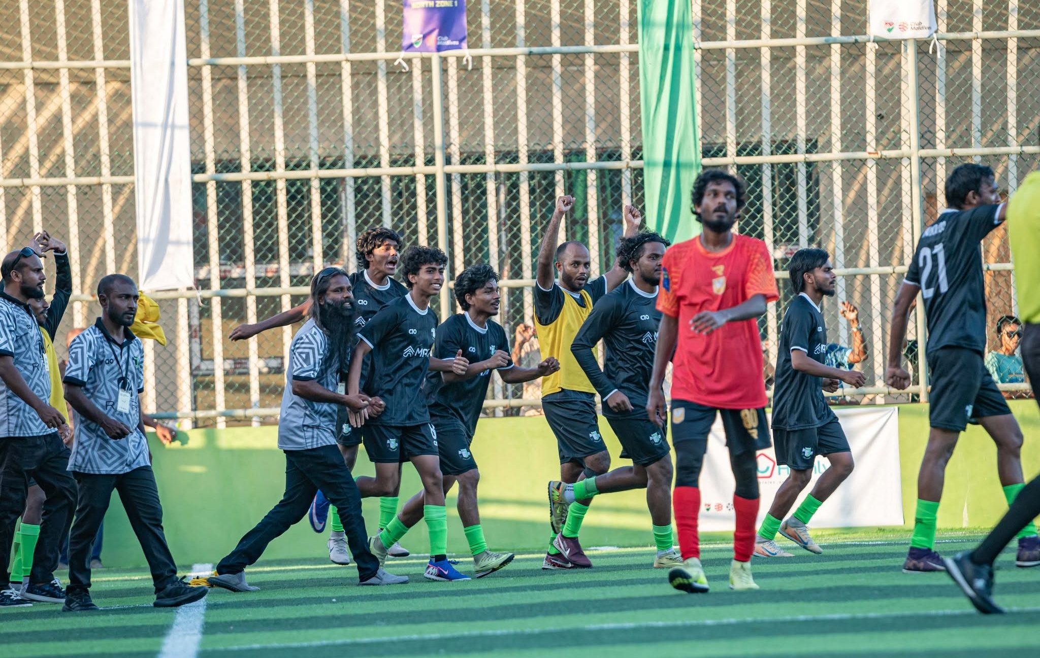 ކަނޑިތީމާއި އެއްވަރުވެ އިހަވަންދޫ ފައިނަލަށް