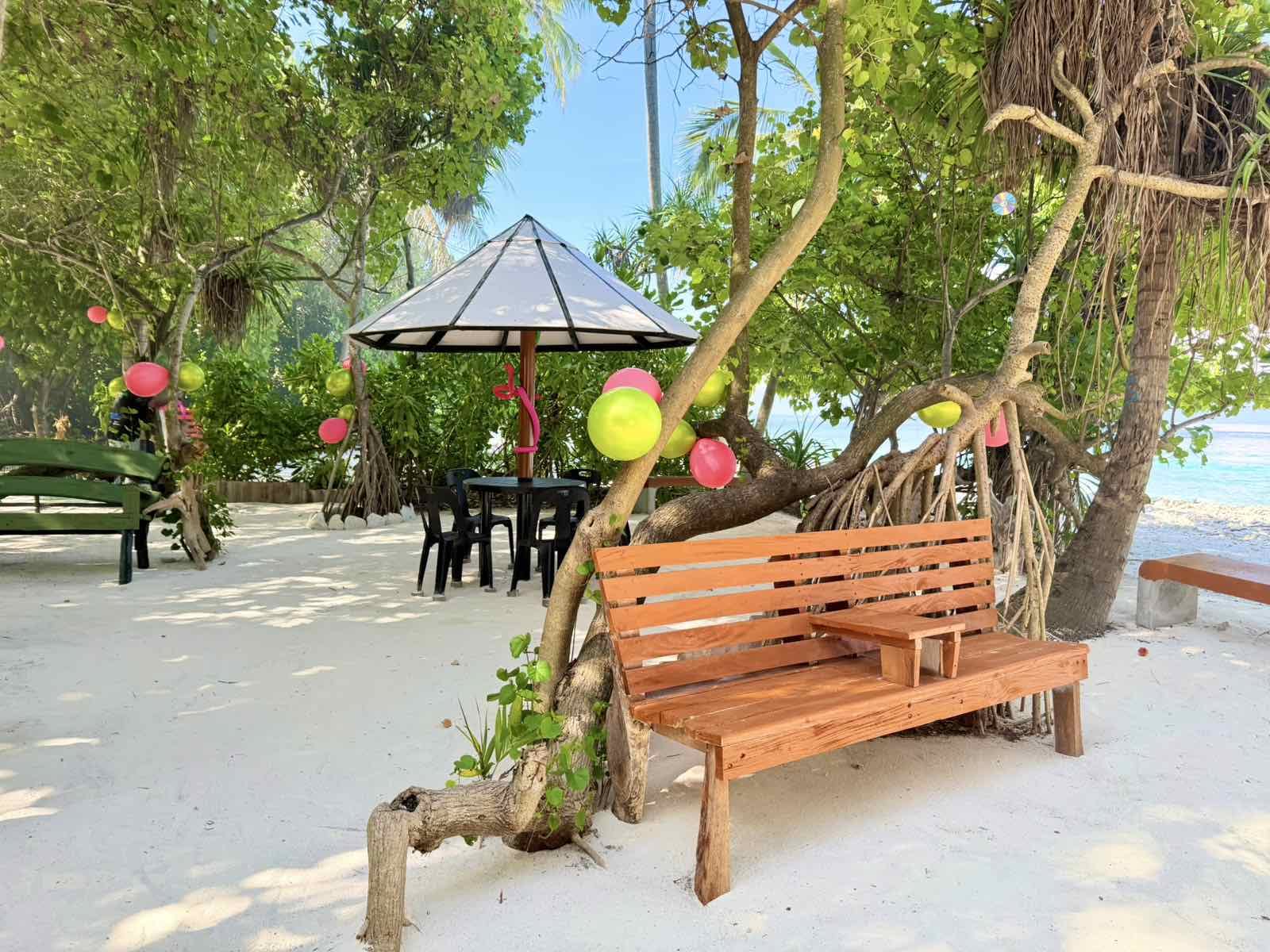 ނޫމަރާގައި ހިތްގައިމު "ޒިޔާރަތު ބީޗު" ހުޅުވައިފި، ޕްރައިވެޓްކޮށް ވެސް މުޅިން ހިލޭ ބޭނުންކުރެވޭނެ