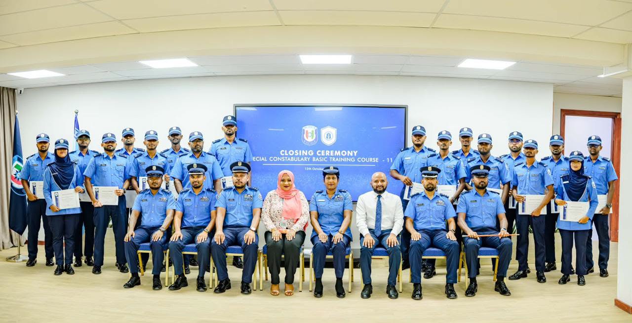 ކުޅުދުއްފުށީގައި ކުރިއަށްދިޔަ ސްޕެޝަލް ކޮންސްޓަބިއުލަރީ ކޯސް ނިންމާލައިފި
